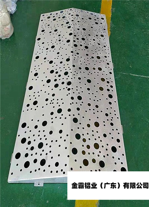 天津石纹铝单板公司什么牌子好？咋样选对完美石纹铝单板